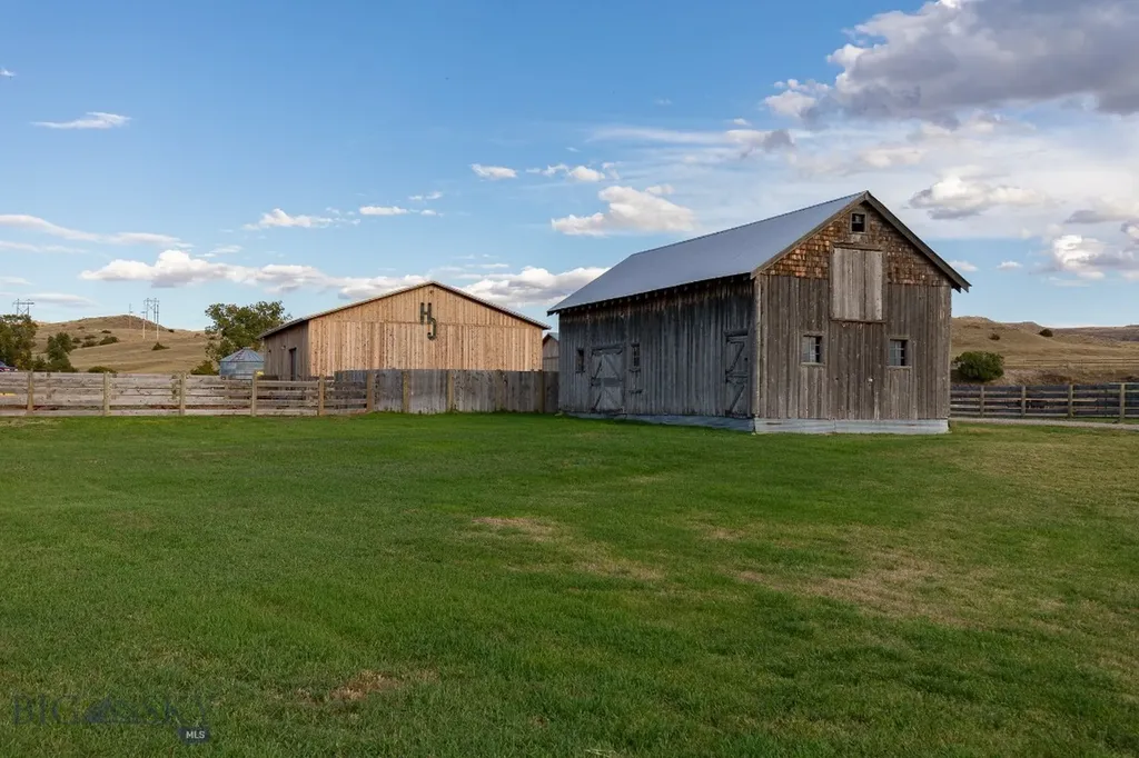 858 Lower Sweet Grass Big Timber MT 59011