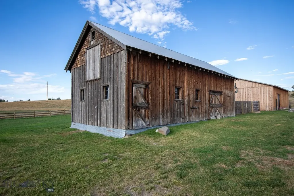 858 Lower Sweet Grass Big Timber MT 59011