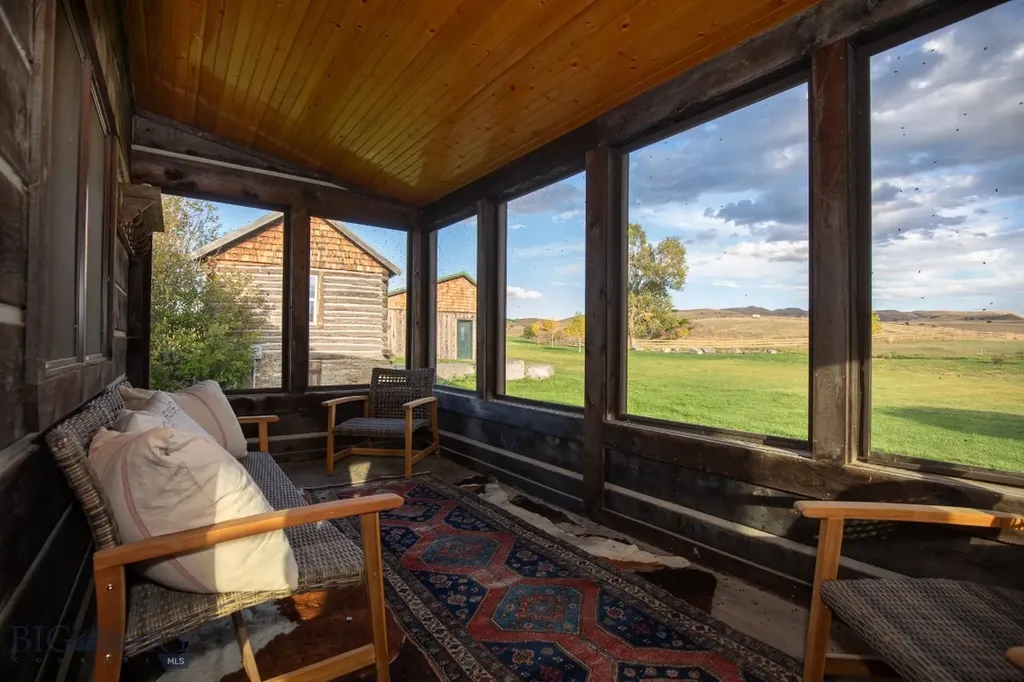 858 Lower Sweet Grass Big Timber MT 59011