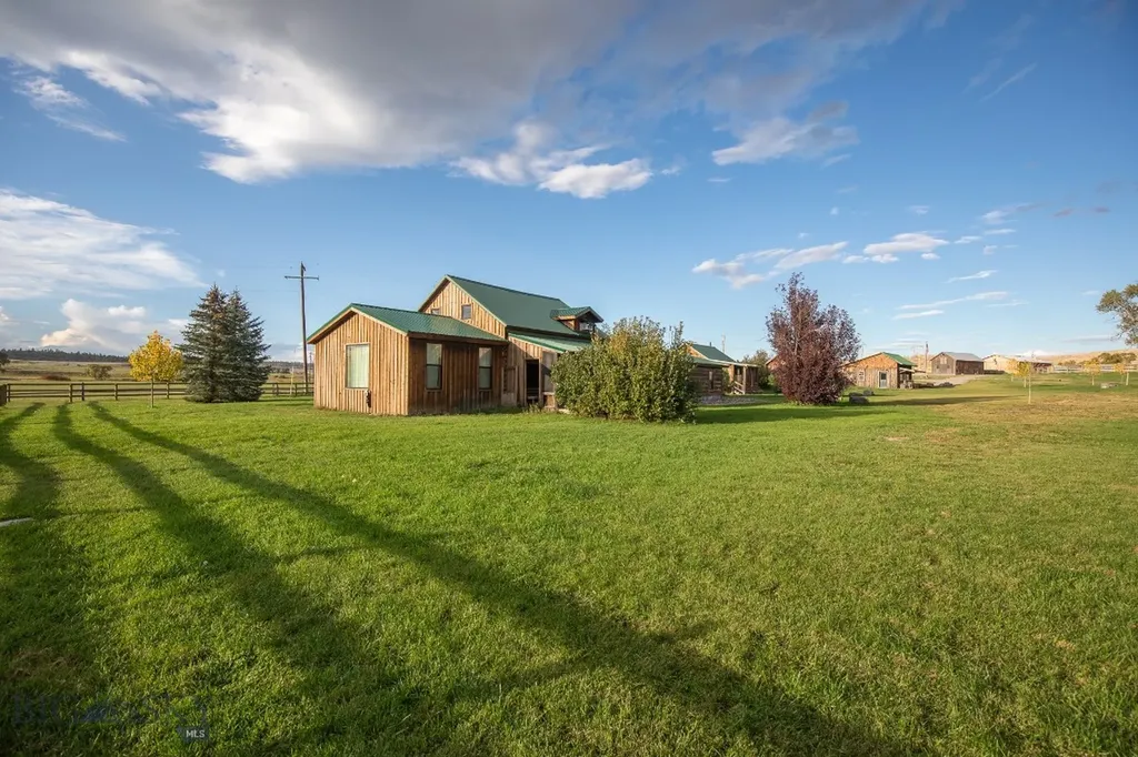 858 Lower Sweet Grass Big Timber MT 59011