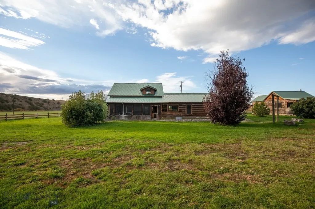 858 Lower Sweet Grass Big Timber MT 59011