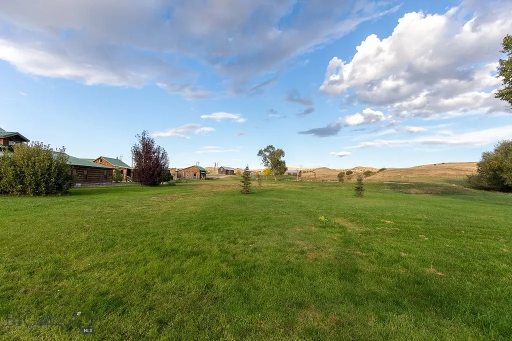 858 Lower Sweet Grass Big Timber MT 59011