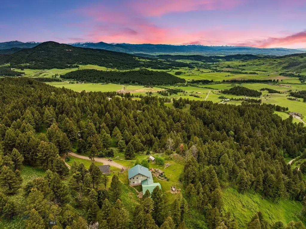 6780 Tepee Ridge Road Bozeman MT 59715