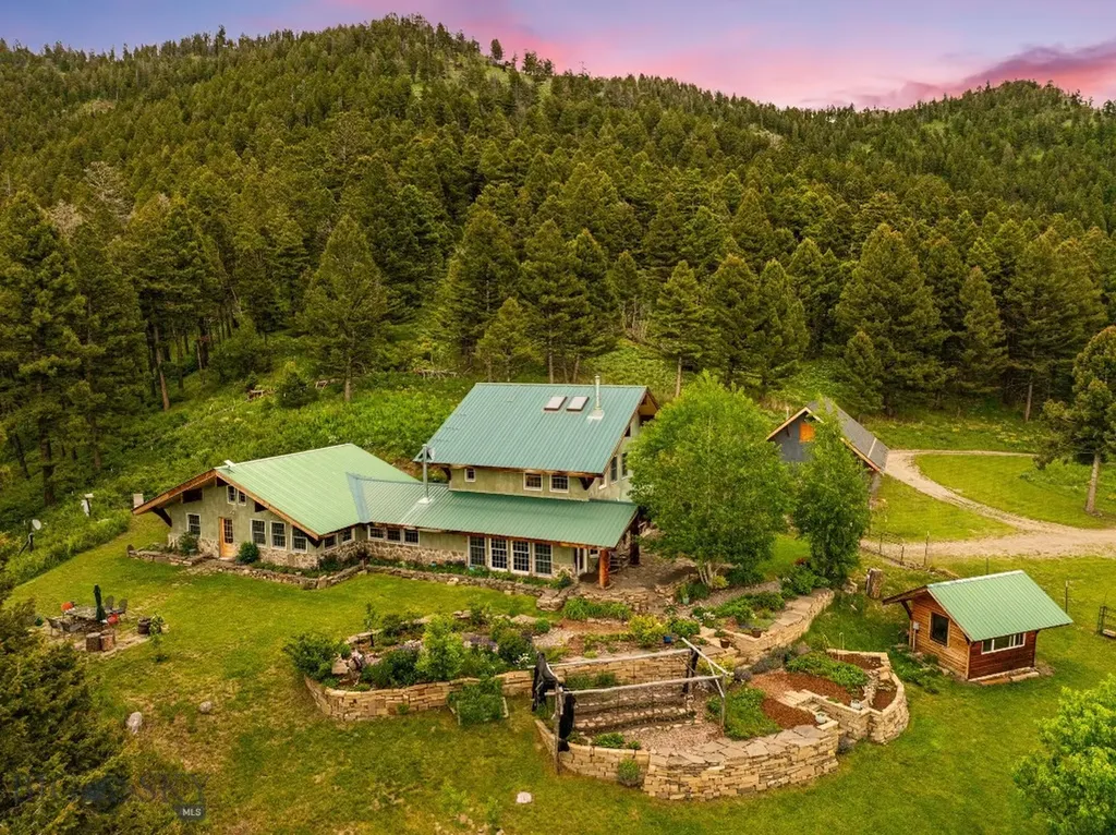 6780 Tepee Ridge Road Bozeman MT 59715