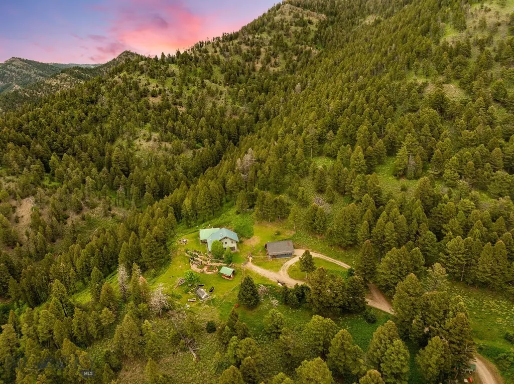 6780 Tepee Ridge Road Bozeman MT 59715