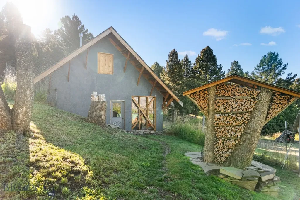 6780 Tepee Ridge Road Bozeman MT 59715
