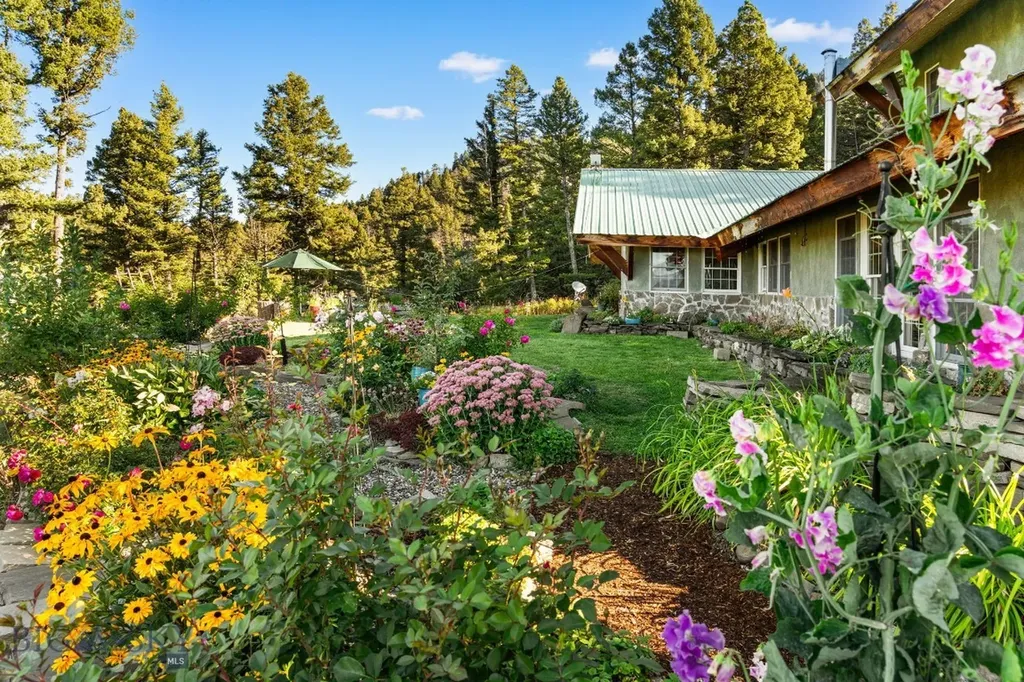 6780 Tepee Ridge Road Bozeman MT 59715