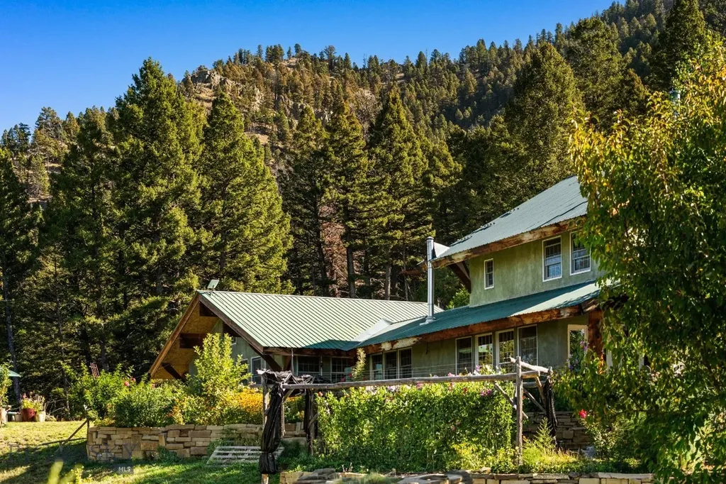 6780 Tepee Ridge Road Bozeman MT 59715