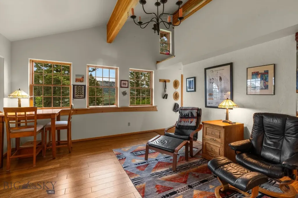 6780 Tepee Ridge Road Bozeman MT 59715
