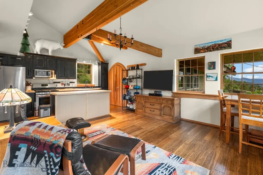 6780 Tepee Ridge Road Bozeman MT 59715