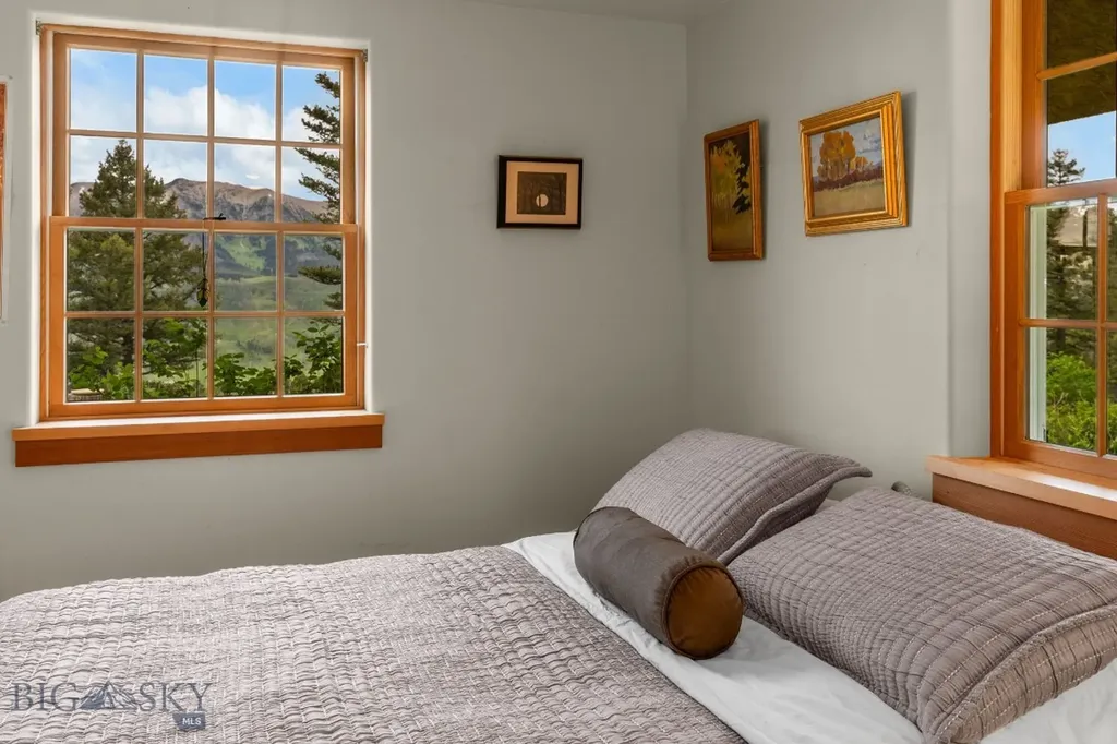 6780 Tepee Ridge Road Bozeman MT 59715