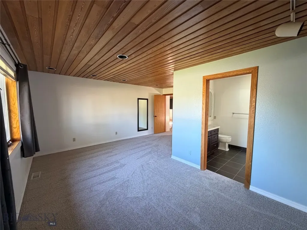 608 2nd Street Valier MT 59486