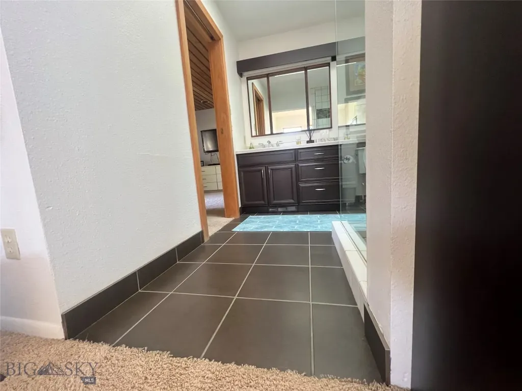 608 2nd Street Valier MT 59486