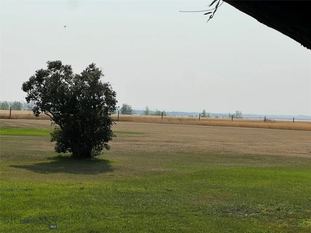 608 2nd Street Valier MT 59486