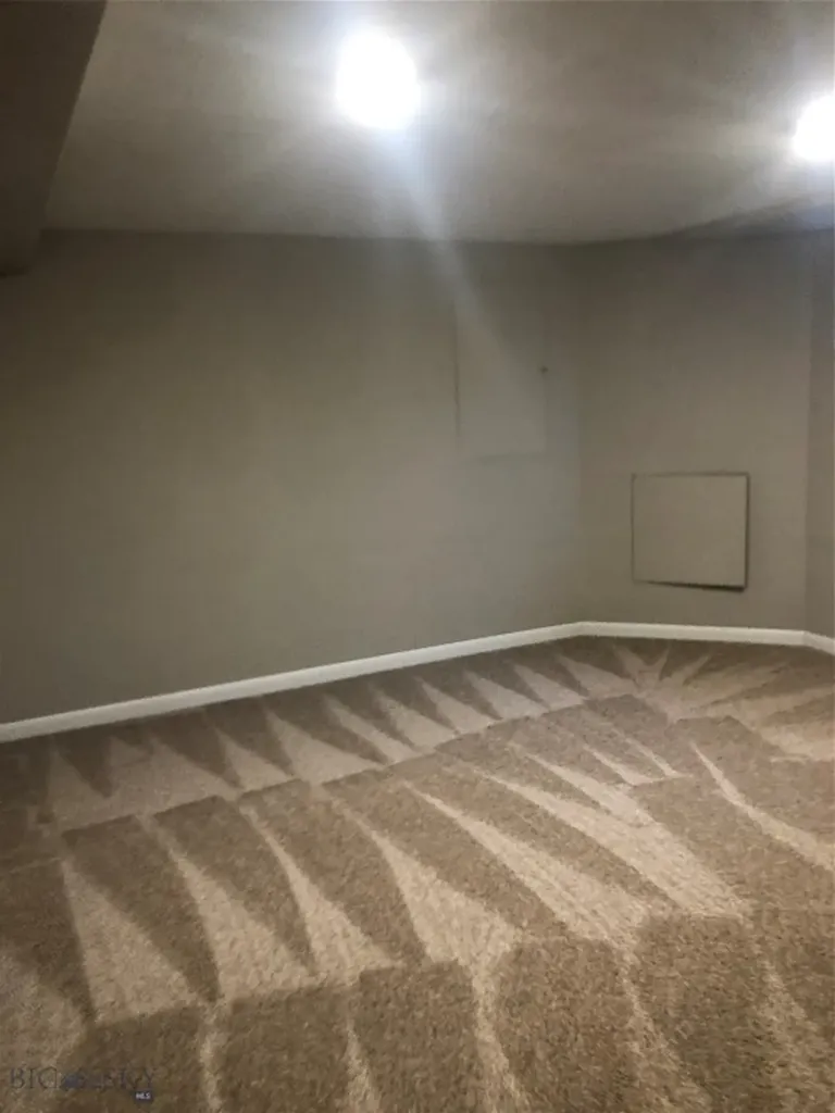 608 2nd Street Valier MT 59486