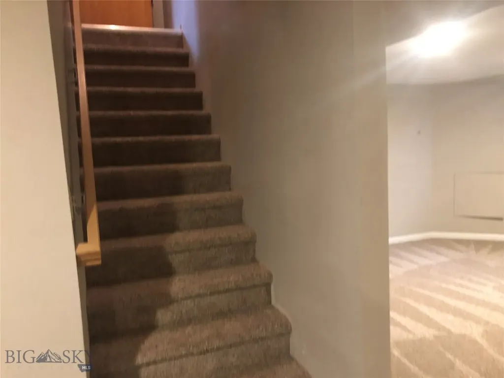 608 2nd Street Valier MT 59486