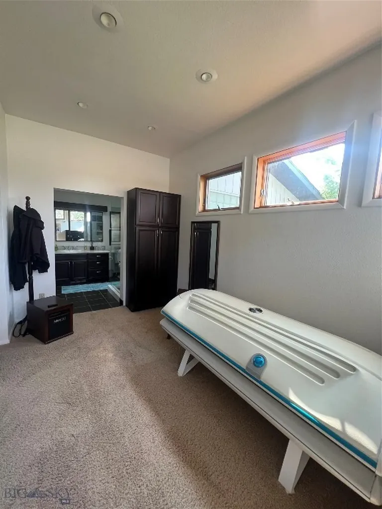 608 2nd Street Valier MT 59486
