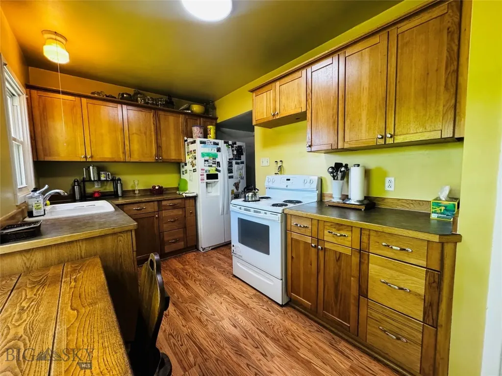501 S 11th Street Livingston MT 59047