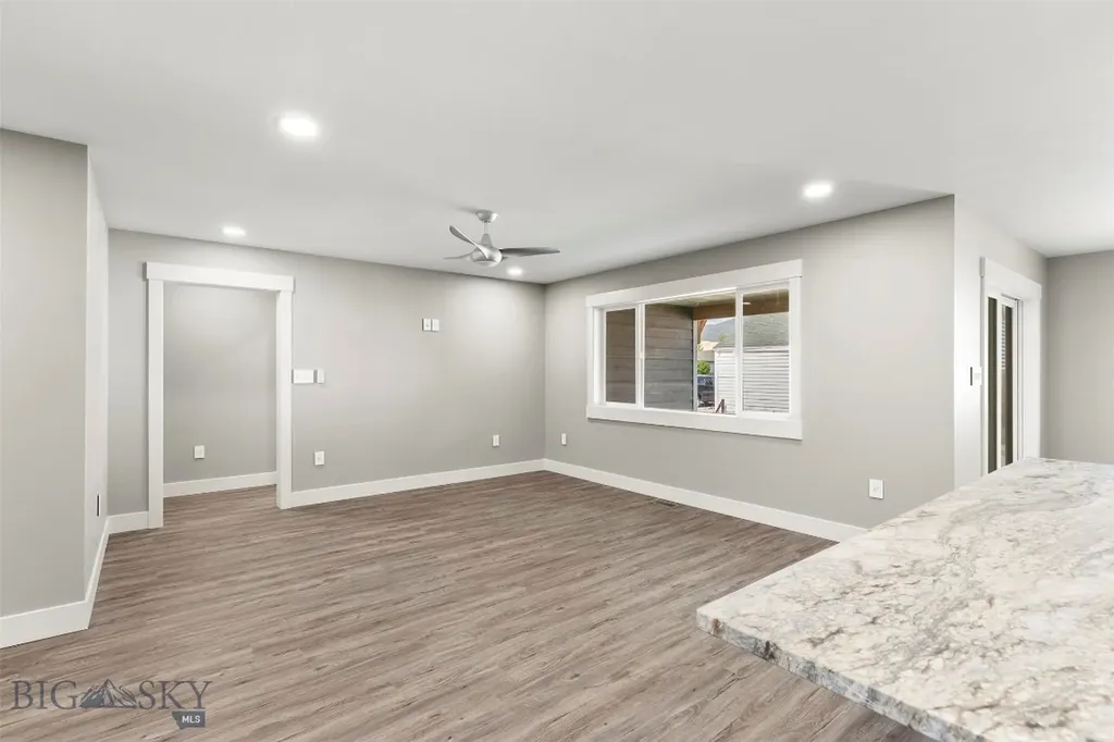 2100 Whitman Butte MT 59701