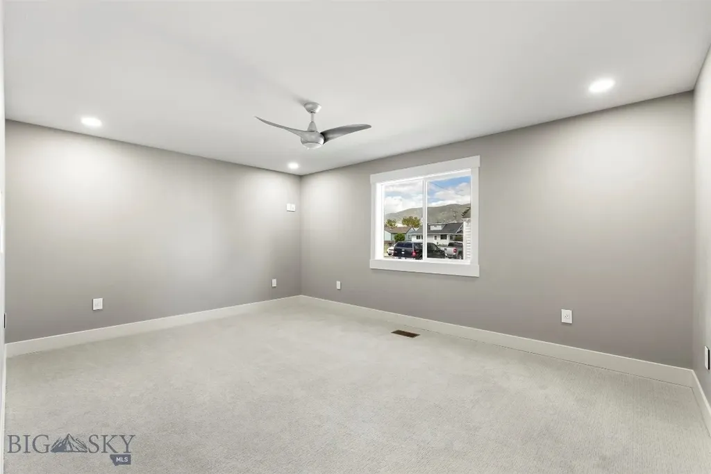2100 Whitman Butte MT 59701