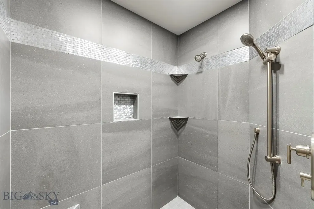2100 Whitman Butte MT 59701
