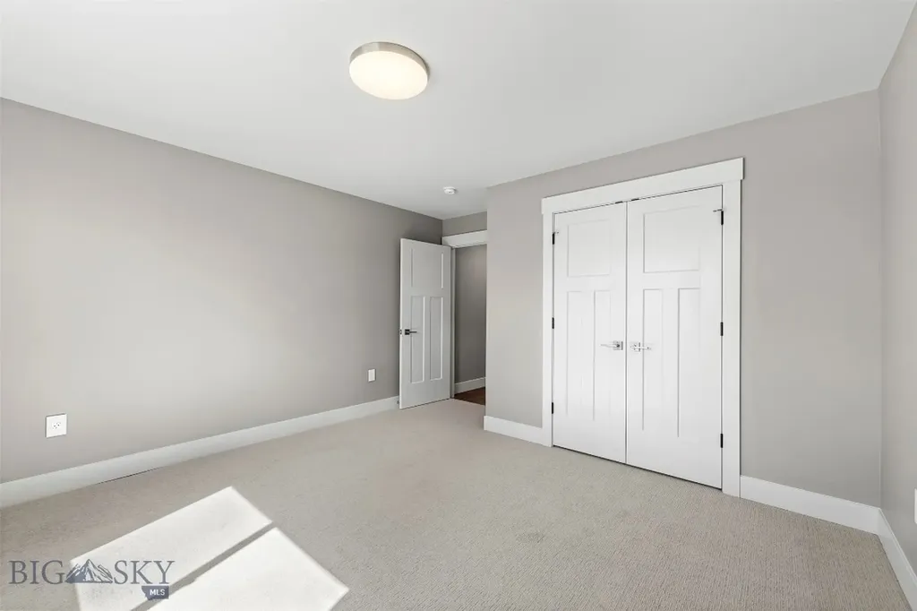 2100 Whitman Butte MT 59701