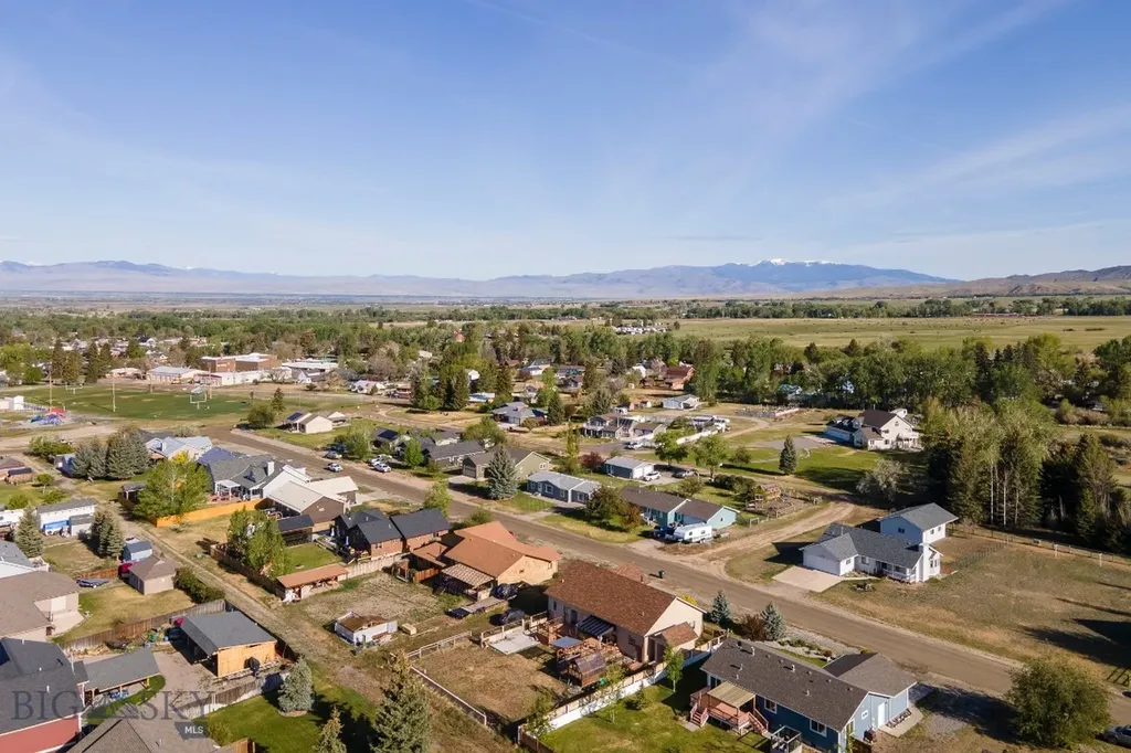 516 Centennial Drive Sheridan MT 59749