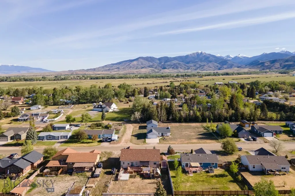 516 Centennial Drive Sheridan MT 59749