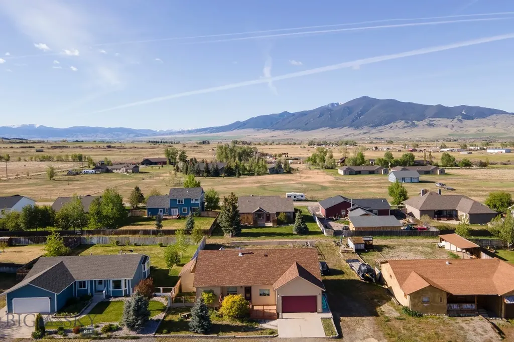 516 Centennial Drive Sheridan MT 59749