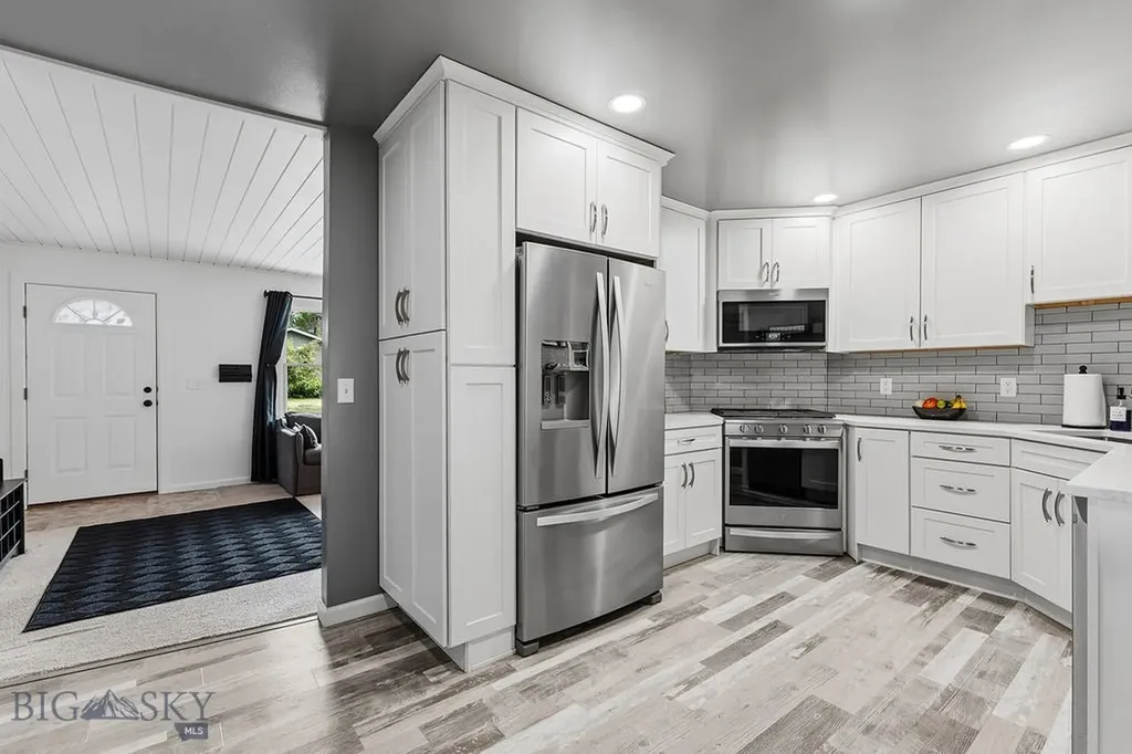 1728 Maurine Street Billings MT 59105