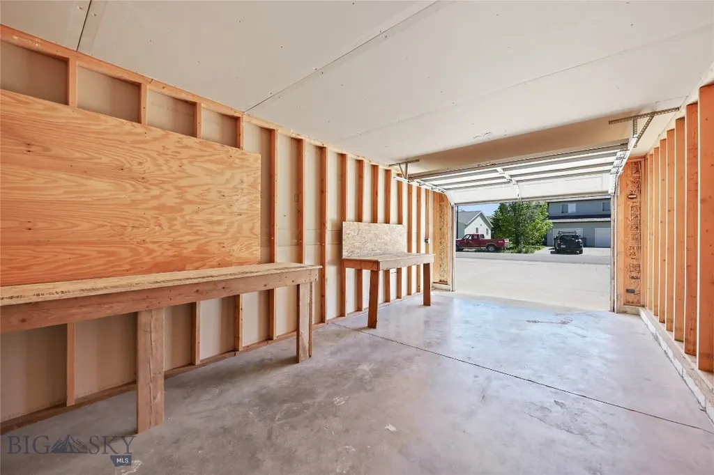 807 Mantle Drive Belgrade MT 59714