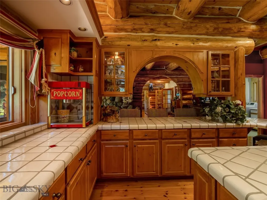 42530 Gallatin Road Big Sky MT 59716