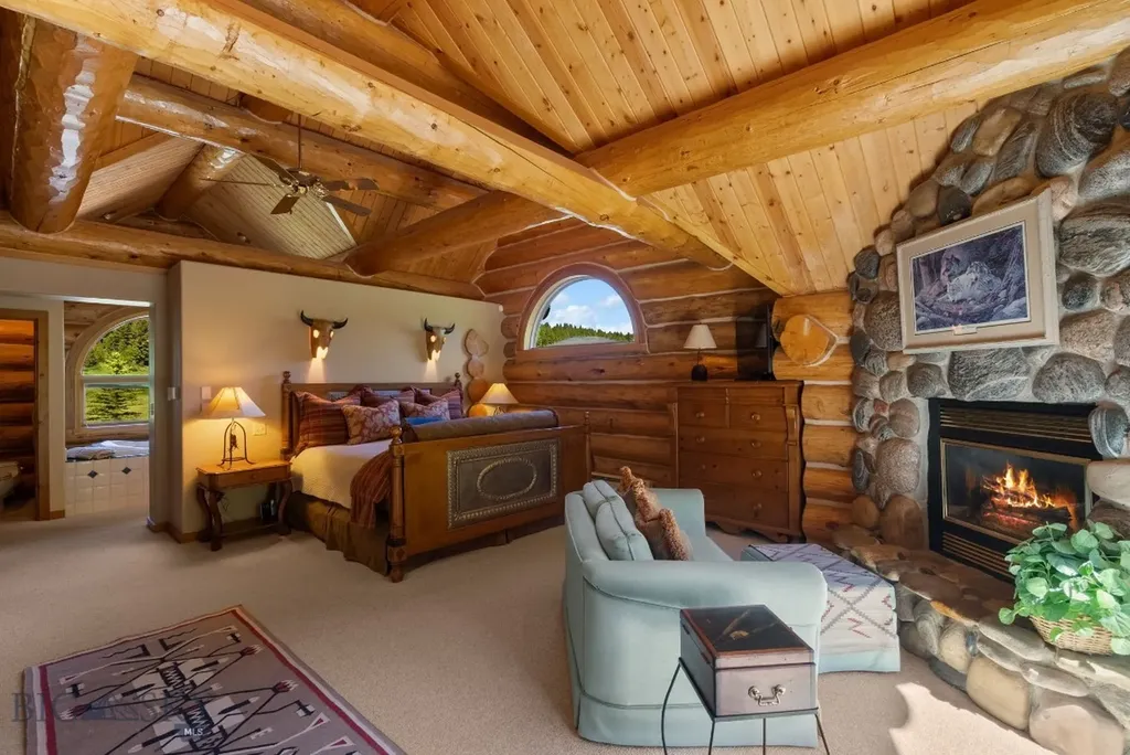 42530 Gallatin Road Big Sky MT 59716