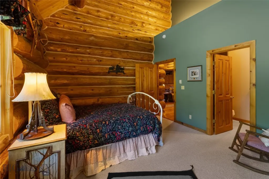 42530 Gallatin Road Big Sky MT 59716