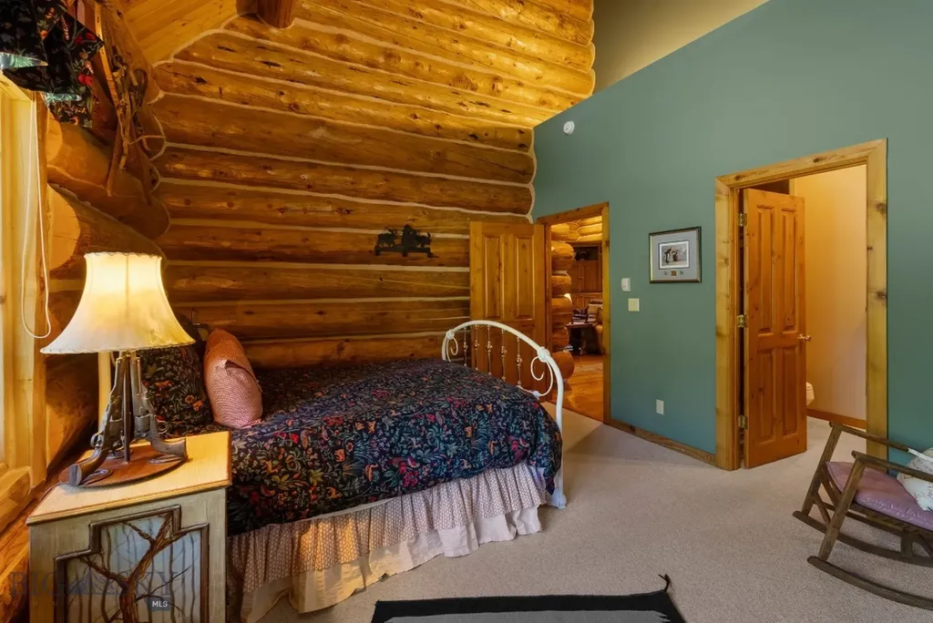 42530 Gallatin Road Big Sky MT 59716