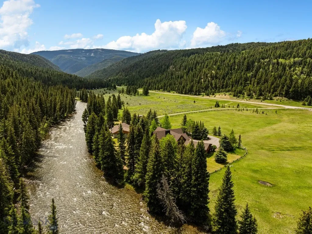 42530 Gallatin Road Big Sky MT 59716