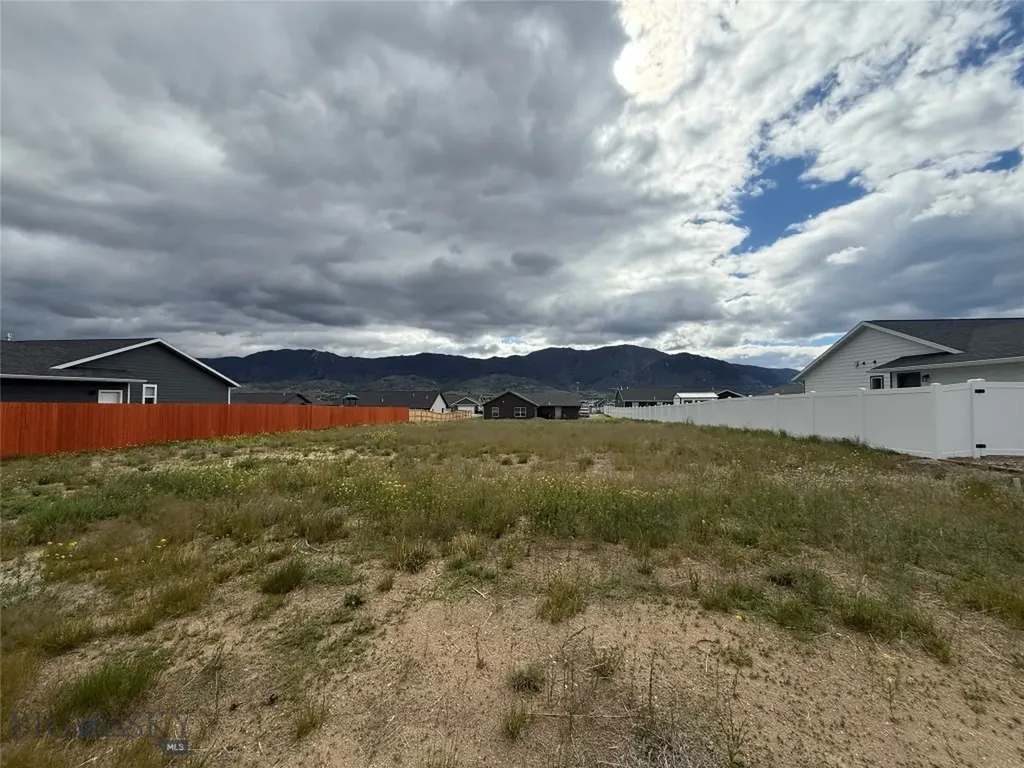 #55 Avon Circle Butte MT 59701