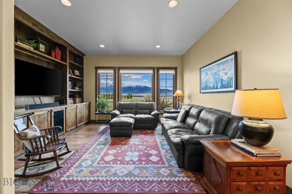 57 Diamondback Road Ennis MT 59729