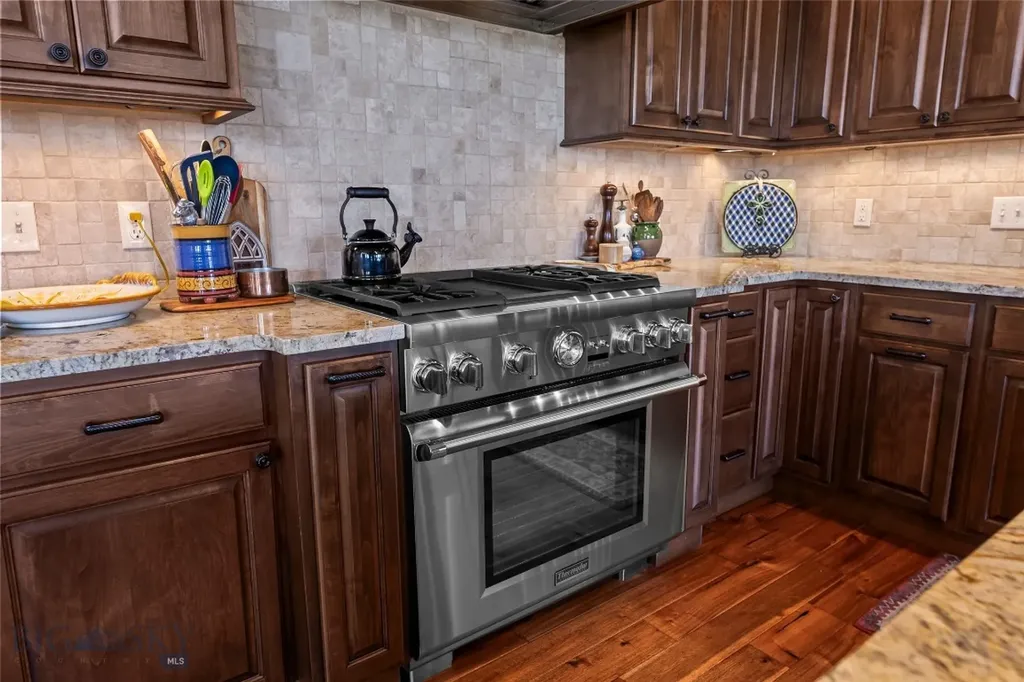 57 Diamondback Road Ennis MT 59729