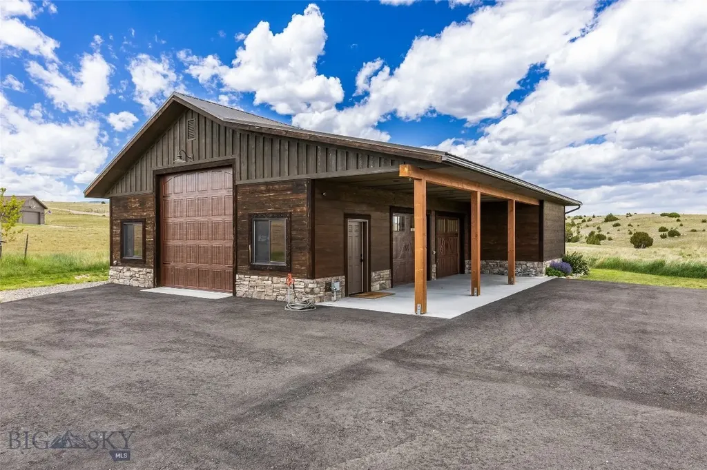 57 Diamondback Road Ennis MT 59729