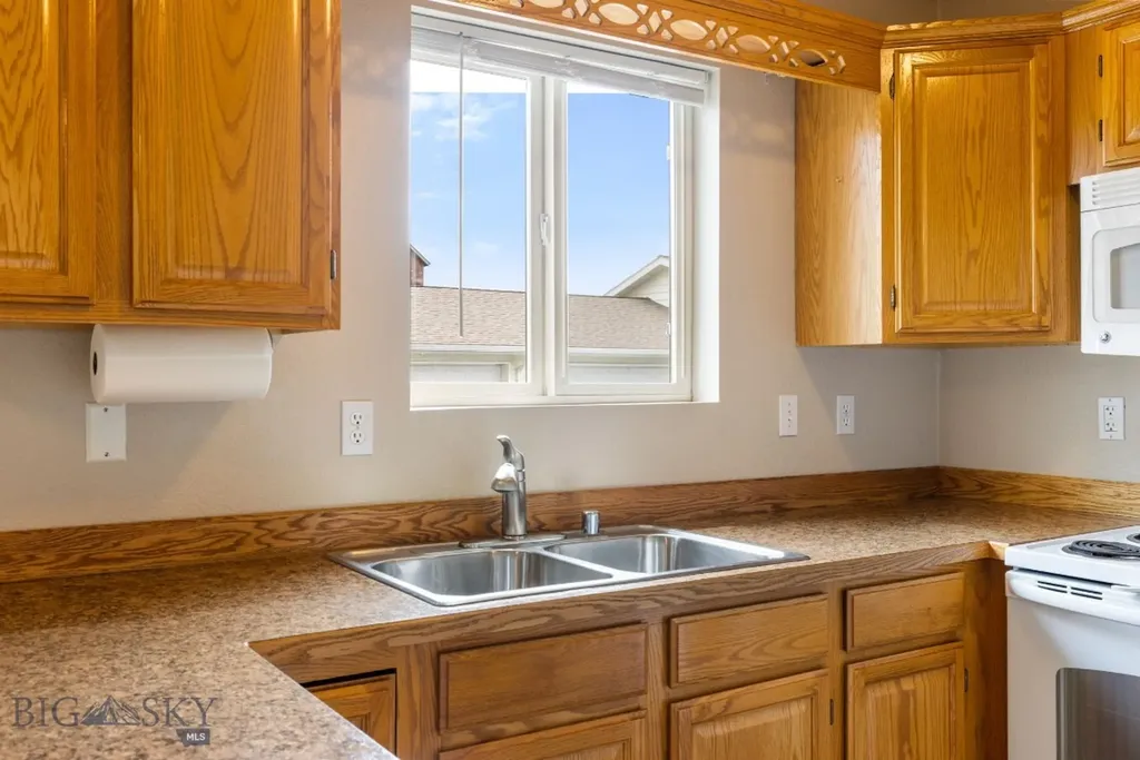 3 Marjorie Lane Belgrade MT 59714