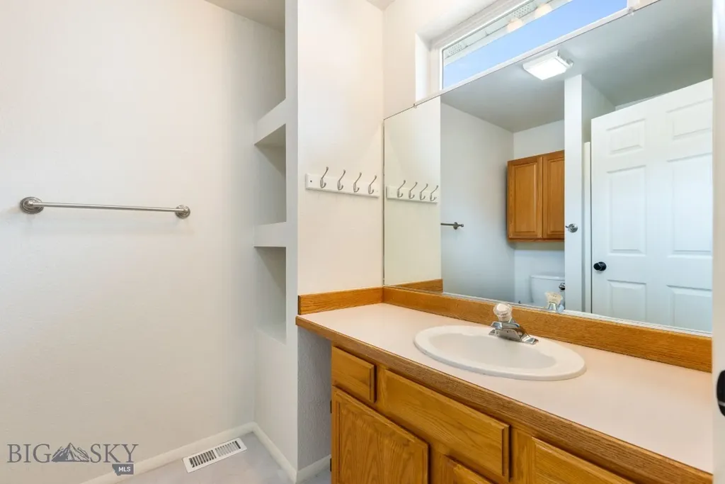 3 Marjorie Lane Belgrade MT 59714