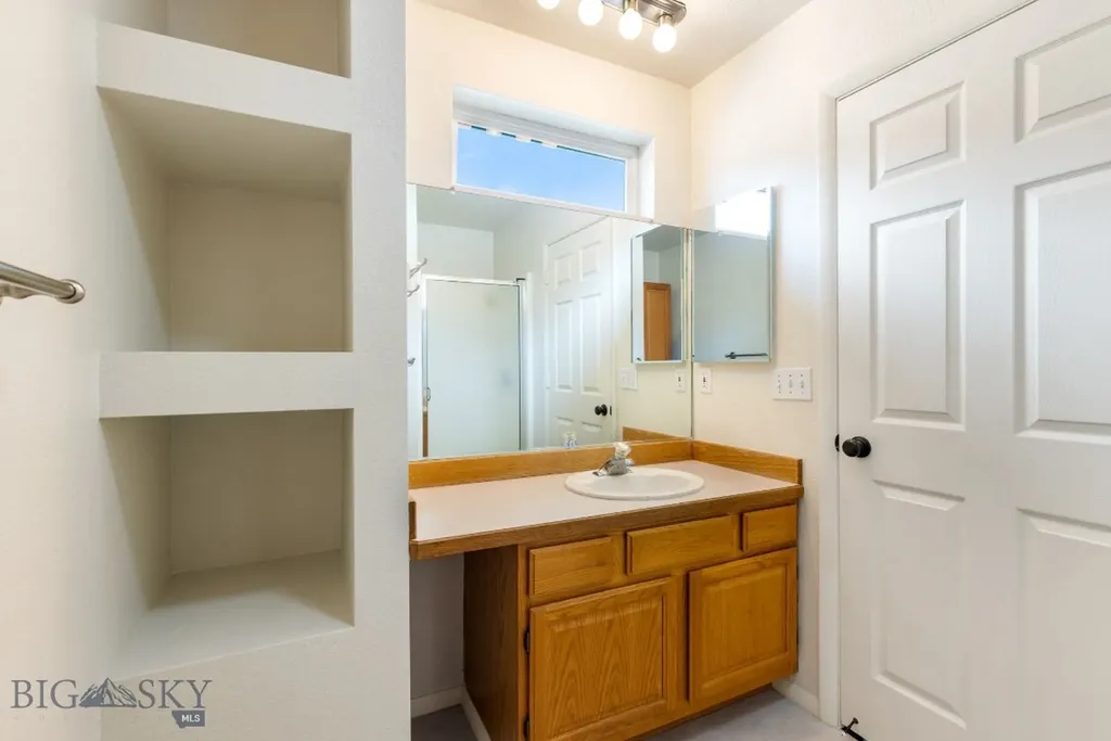 3 Marjorie Lane Belgrade MT 59714