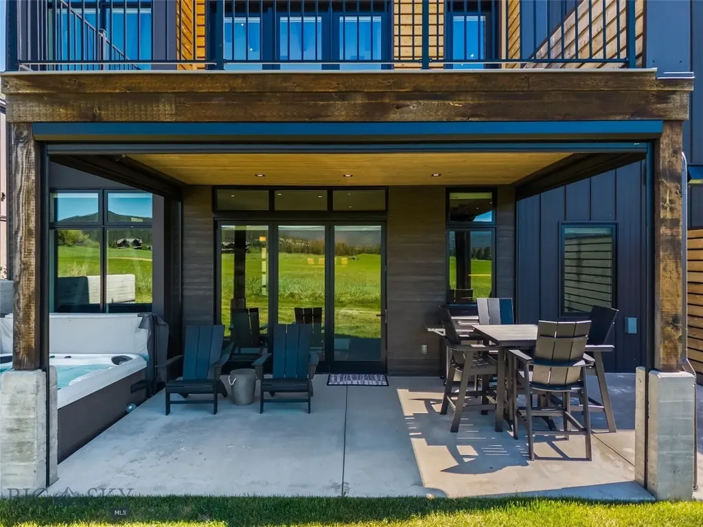 2204 Little Coyote Big Sky MT 59716