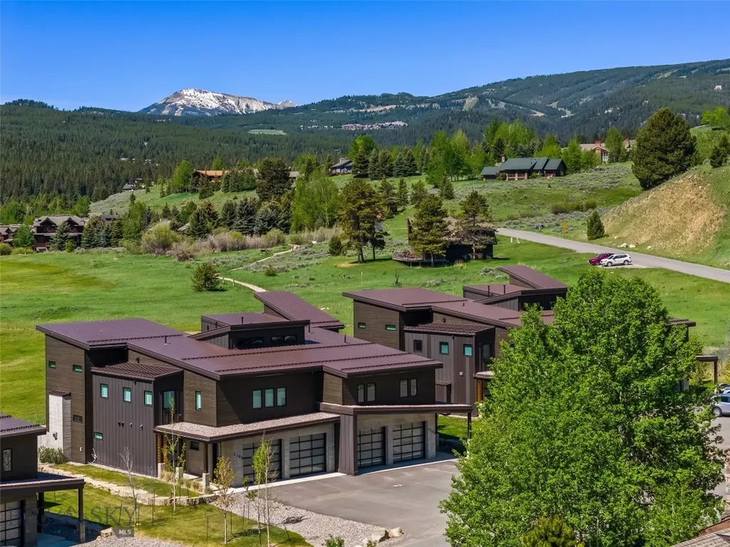 2204 Little Coyote Big Sky MT 59716
