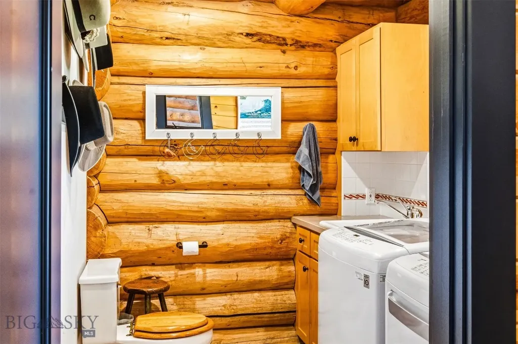 270 Brown Pony Trail Belgrade MT 59714