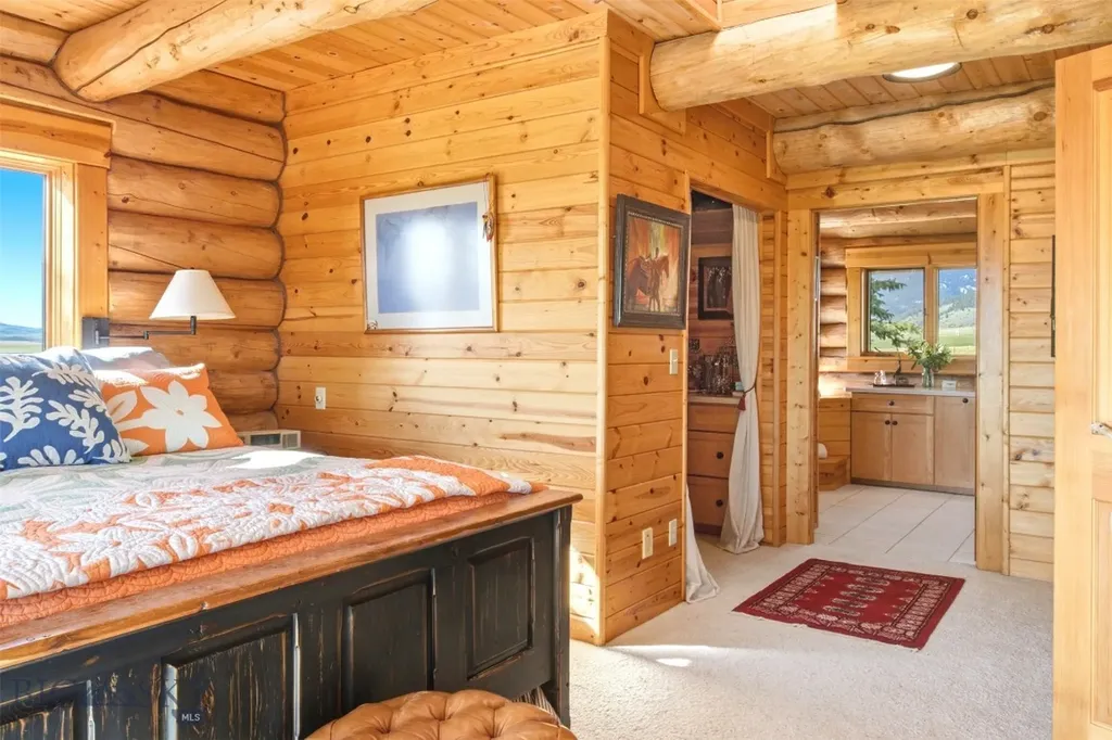 270 Brown Pony Trail Belgrade MT 59714