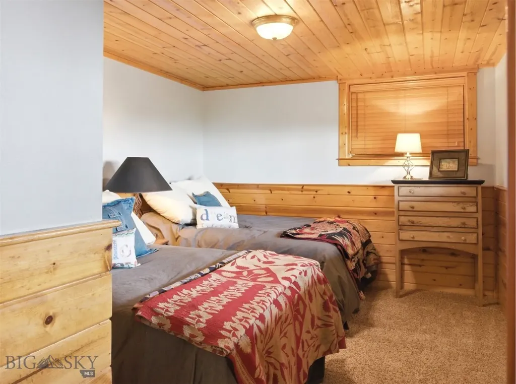 270 Brown Pony Trail Belgrade MT 59714