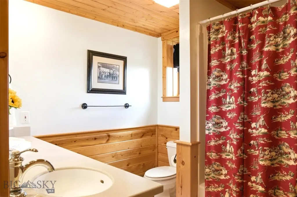 270 Brown Pony Trail Belgrade MT 59714