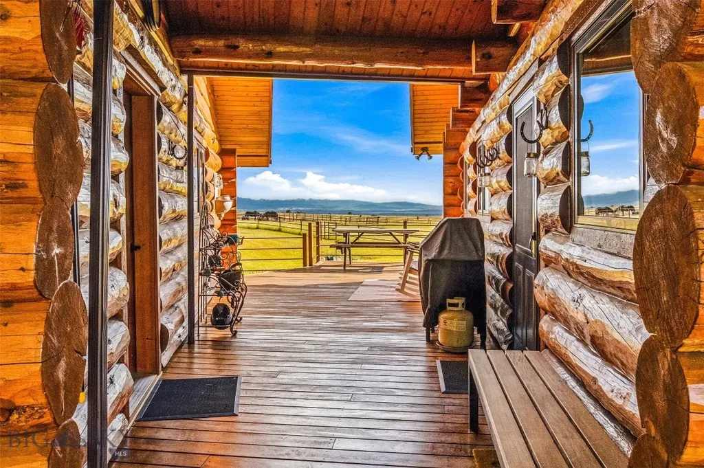 270 Brown Pony Trail Belgrade MT 59714